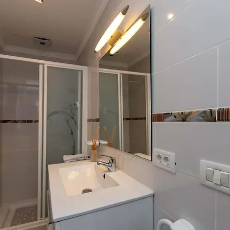 Romantica. Wonderful 4 Bedroom Villa. Villa Costa Adeje (Tenerife)