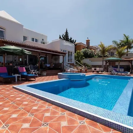 Romantica. Wonderful 4 Bedroom Villa. Villa